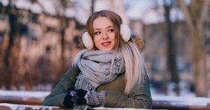 Woman posing with a beautiful smile